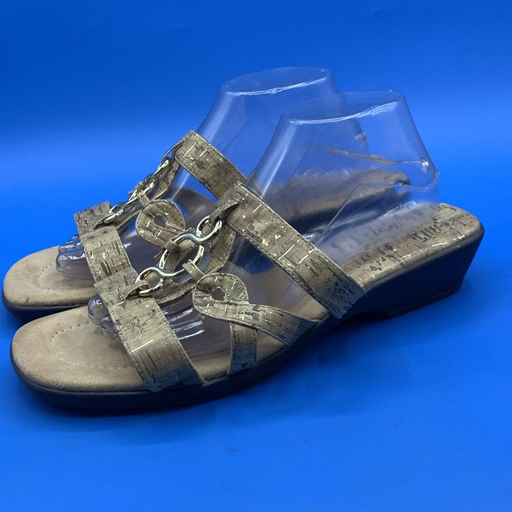 Easy Street Women's Torrid Flat Sandal Color Cork - Size 11 W (WIDE) - Picture 6 of 7